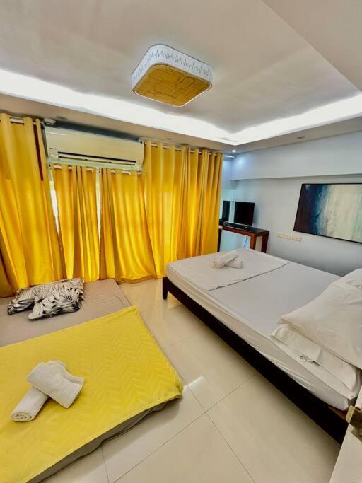 2br Unit At The Center Of